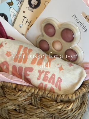 My love language to others is ✨gift giving✨ my niece recently turned 1 and I wanted go get her some special things for h