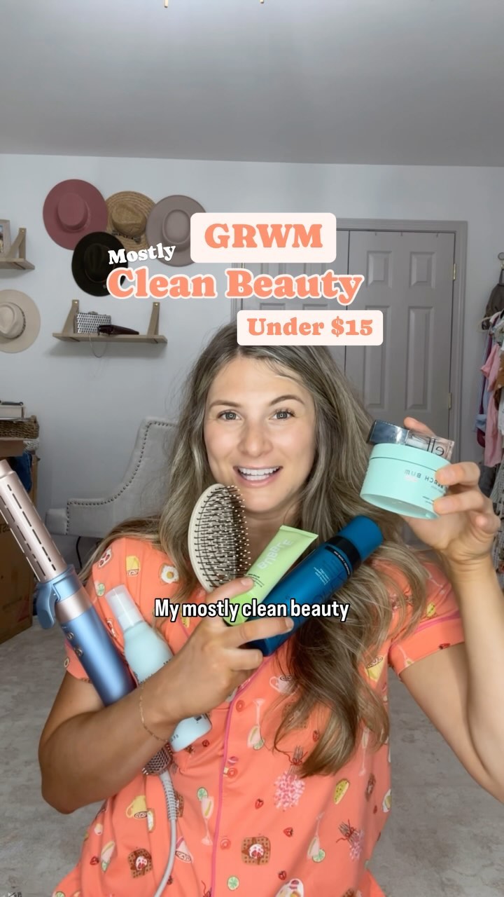 Almost everything is under $15 and clean ingredients 🙌🏻 comment “shop” to get a DM with everything ❤️ 

@walmart has soo