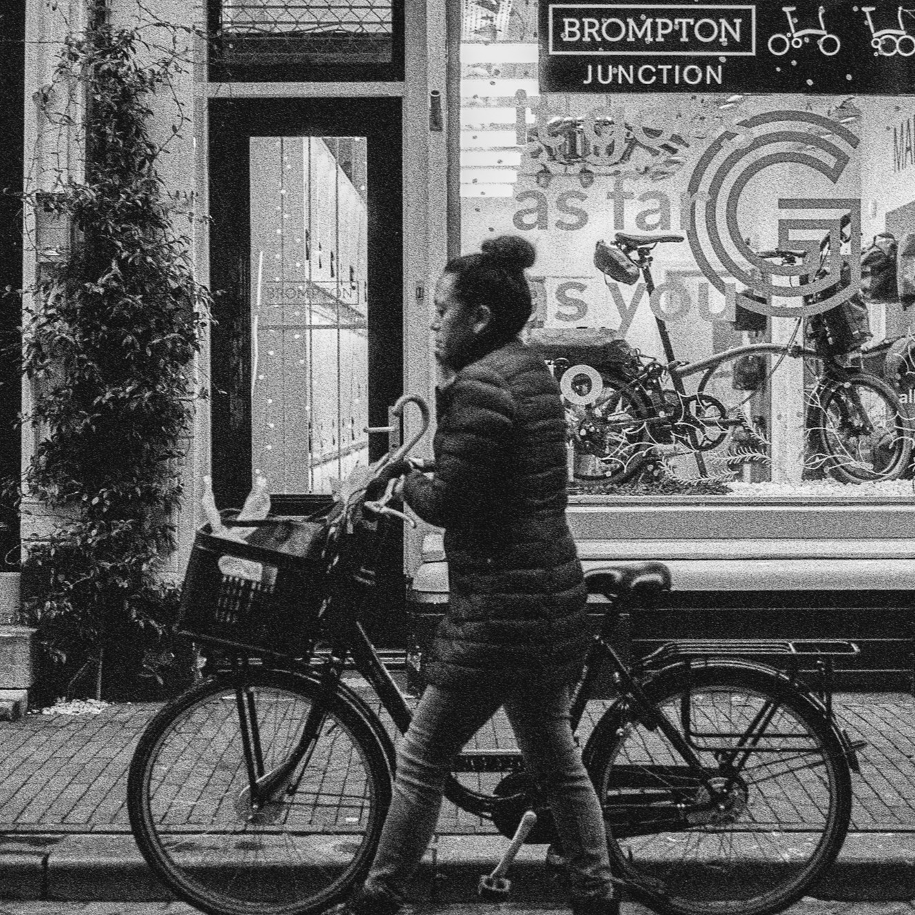 Wider collection of street photography thumbnail