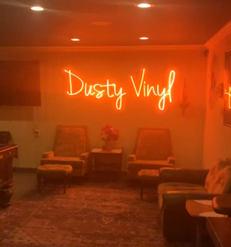 DUSTY VINYL ON IG thumbnail