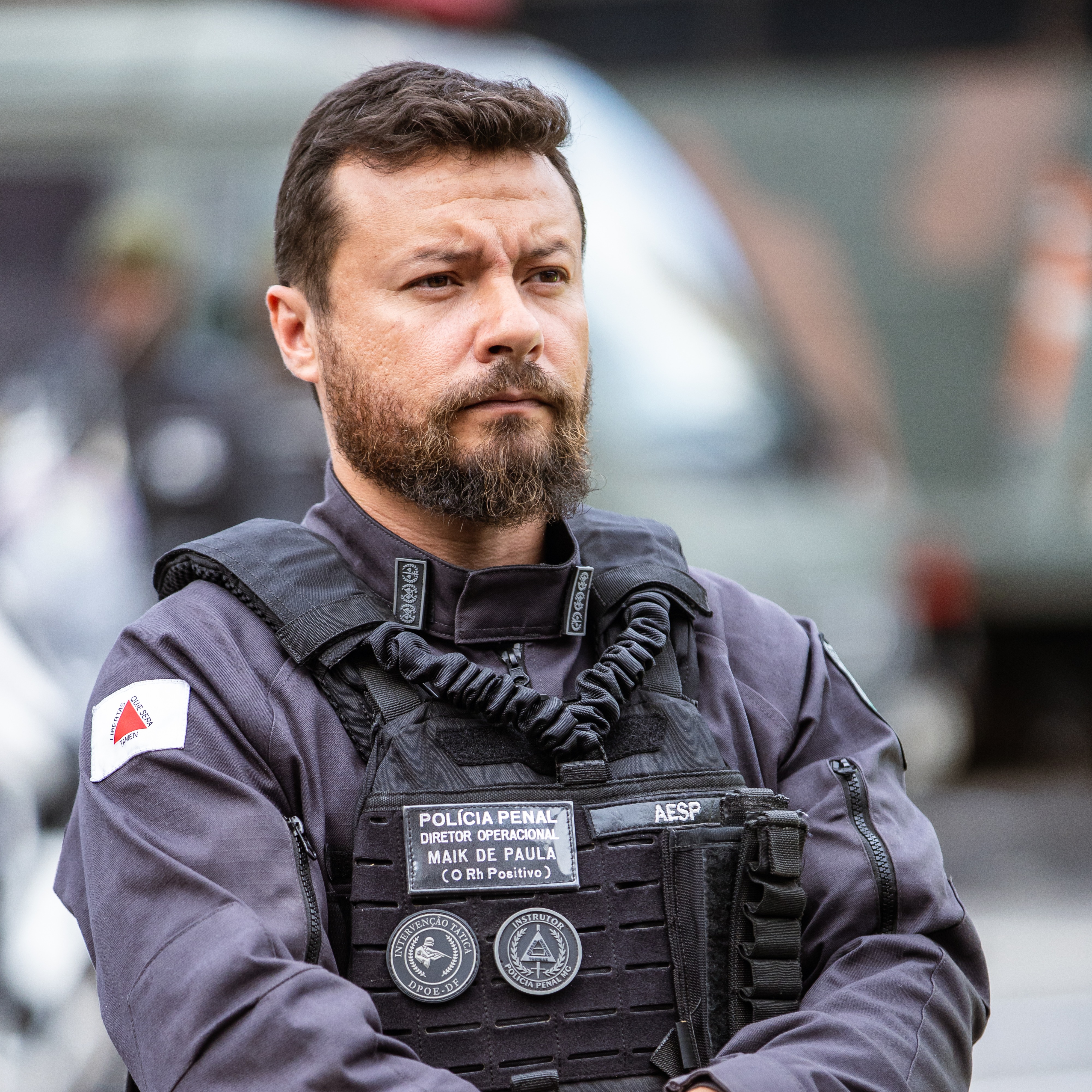 Fale com o Autor thumbnail