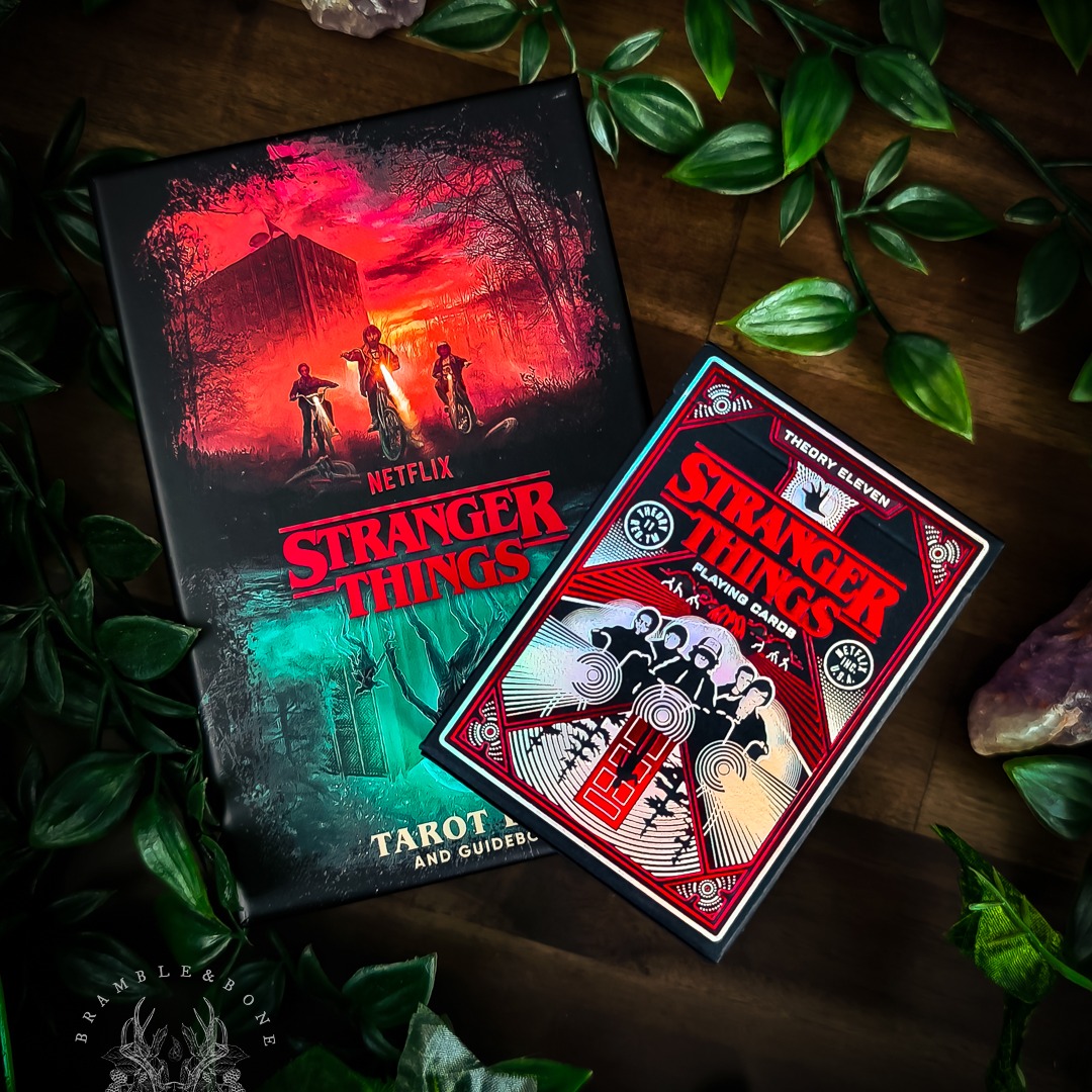 10% off- Stranger Things Playing Card + Tarot Duo pack thumbnail