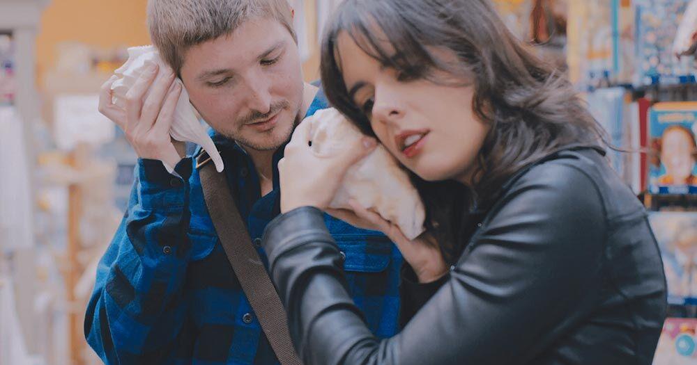 A scenic rom-com filmed on the Monterey Peninsula is now streaming on Prime. thumbnail