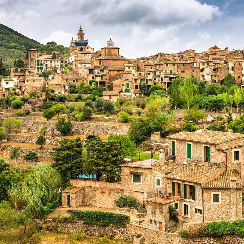 Los 25 pueblos más bonitos de España thumbnail