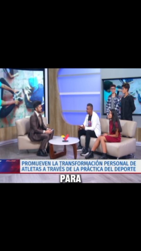 Felíz domingo 😁 familia Guacamayos

Despedimos está semana recordando la entrevista realizada a mi nuestros atletas y Di