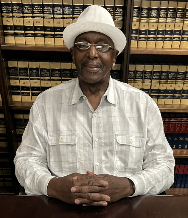 COLUMNIST of Oakland Post for 10years  [[-click here for more info-]] thumbnail