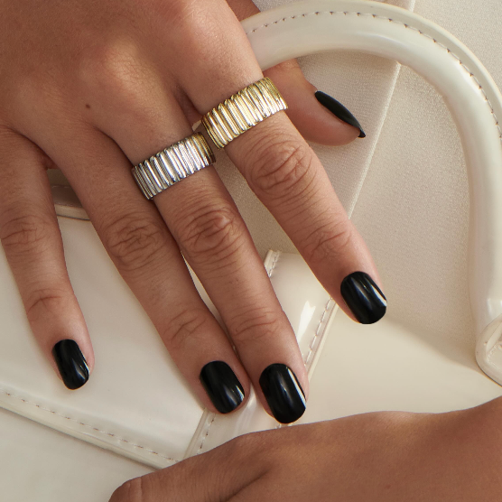 15% off MIA  (code: LULINSKI) thumbnail