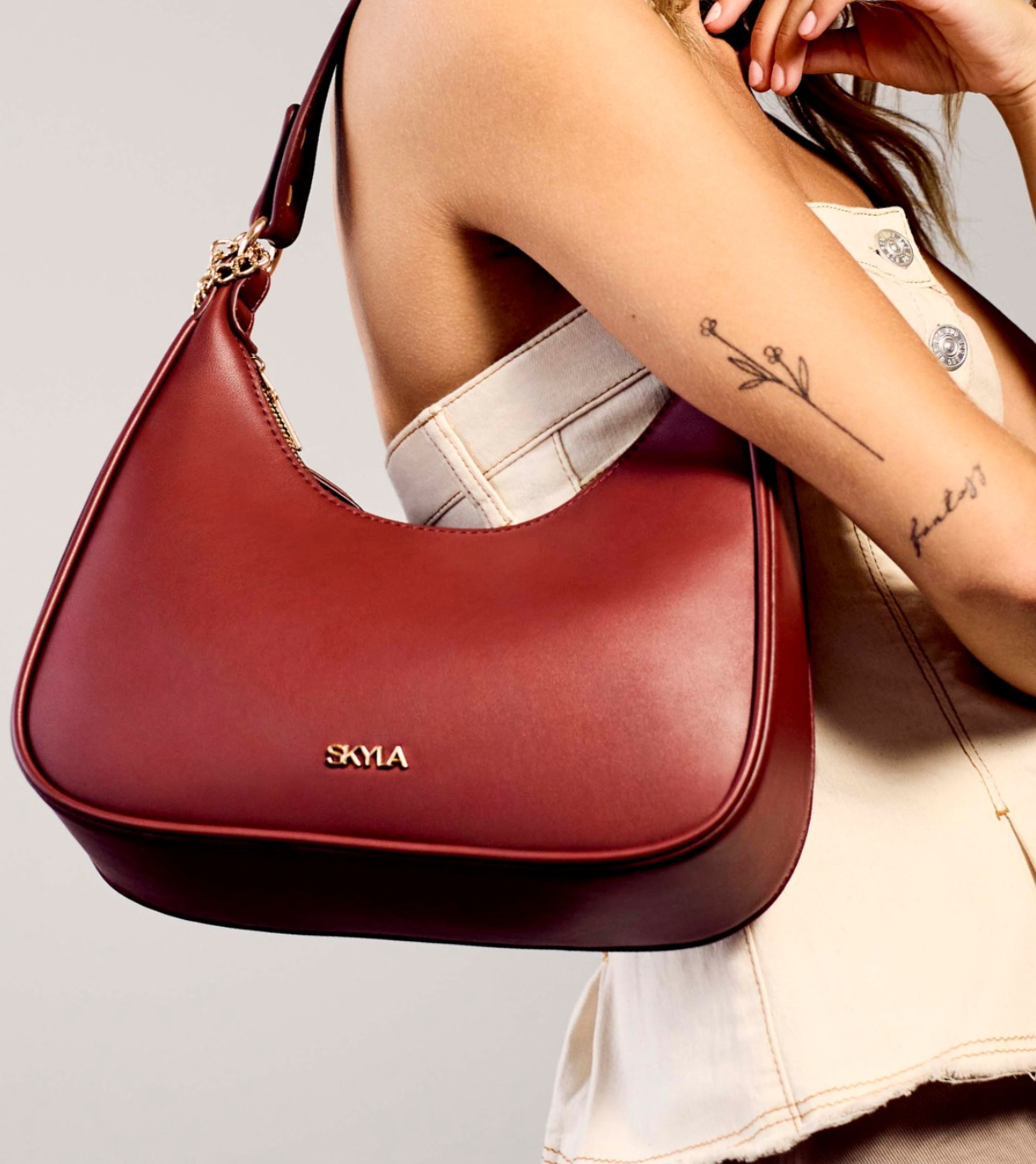 15% off SKYLA (code: LULINSKI) thumbnail
