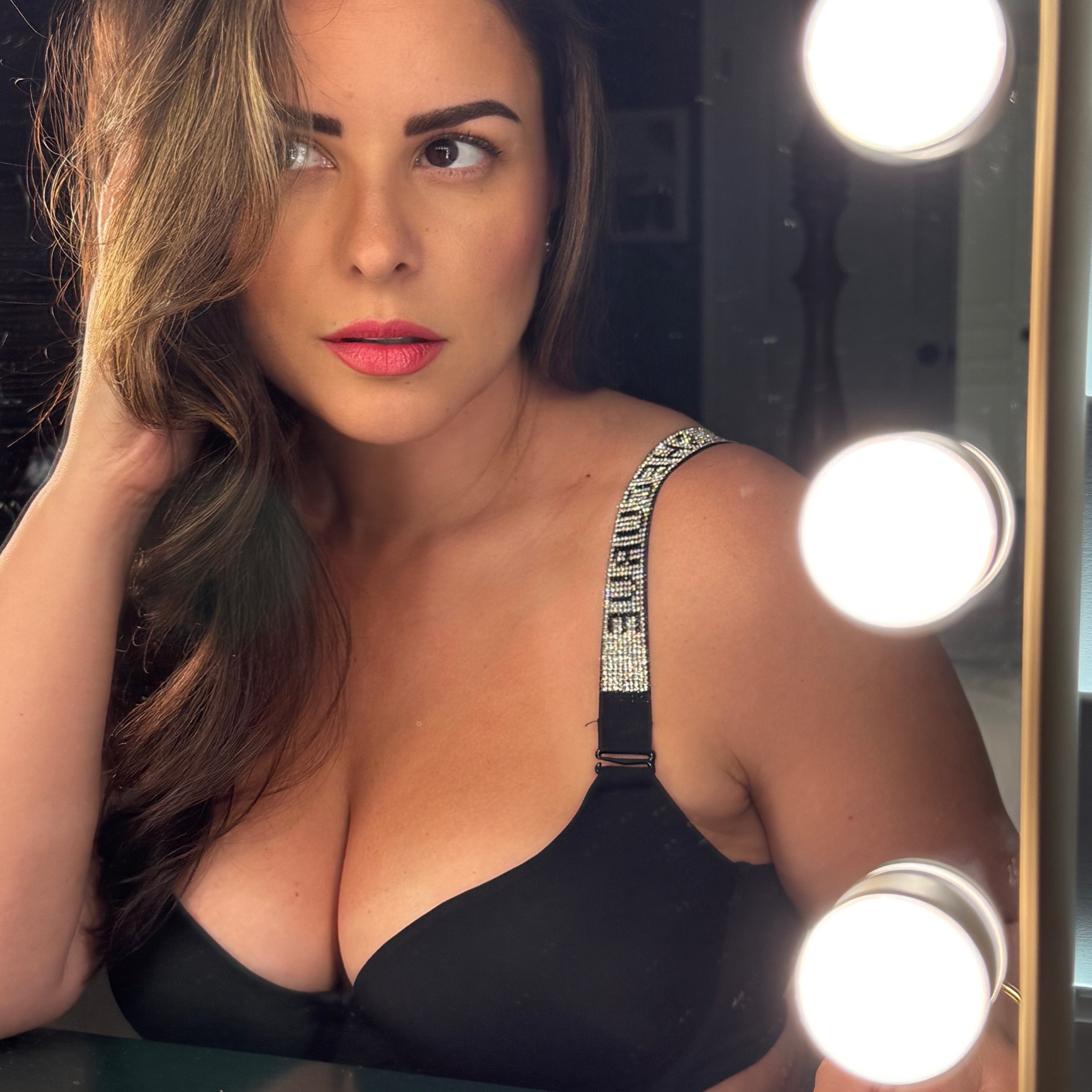 SheCurve Discount code : marina10 thumbnail