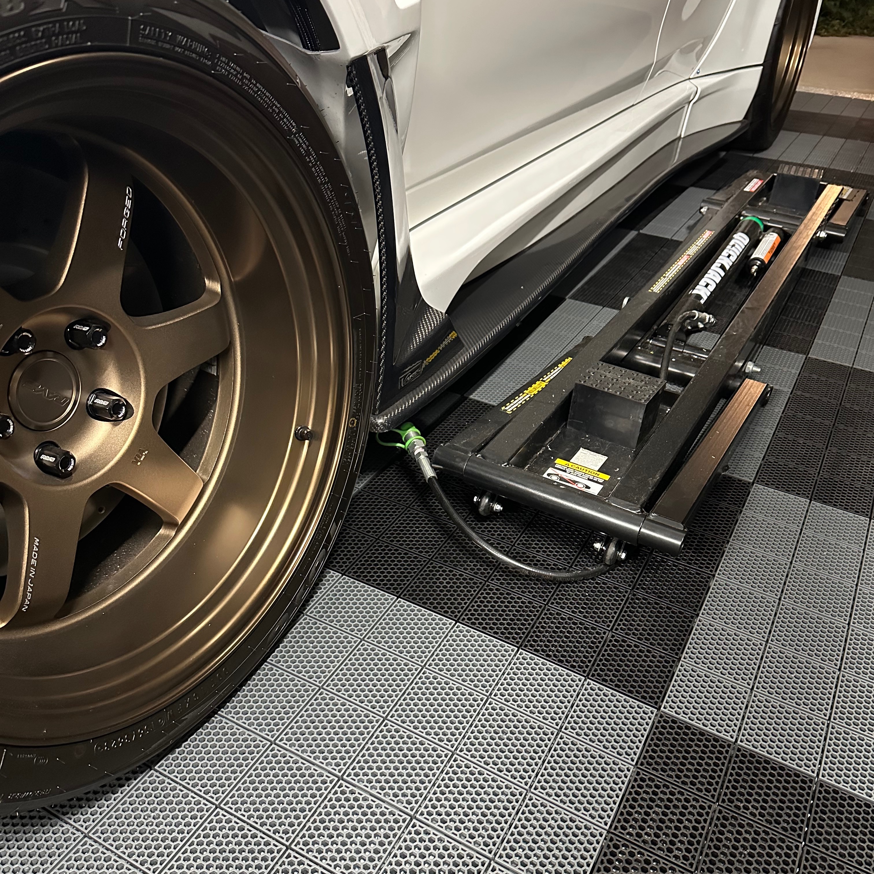 QuickJack 7000TL Portable Car Lift, 7,000 lb Capacity thumbnail