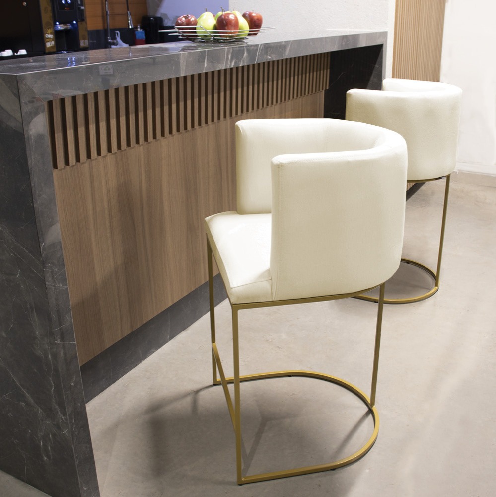 048 Banqueta alta Cozinha Base Metálica Dourada  thumbnail