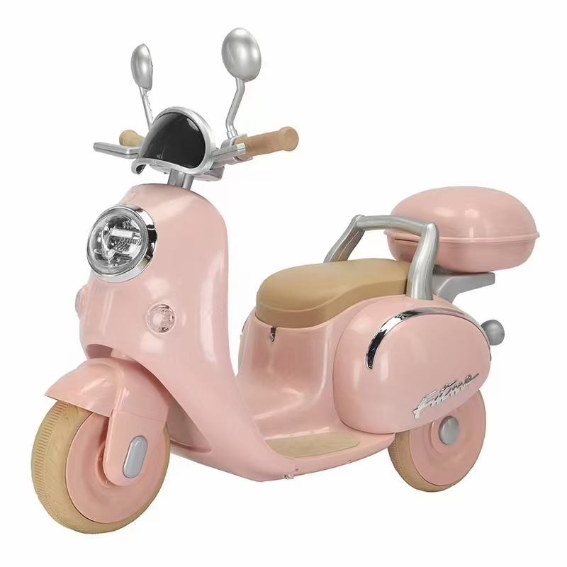 092 Moto Motinha Elétrica Infantil Scooter Vespa Vintage Com Ré Som E Luz thumbnail