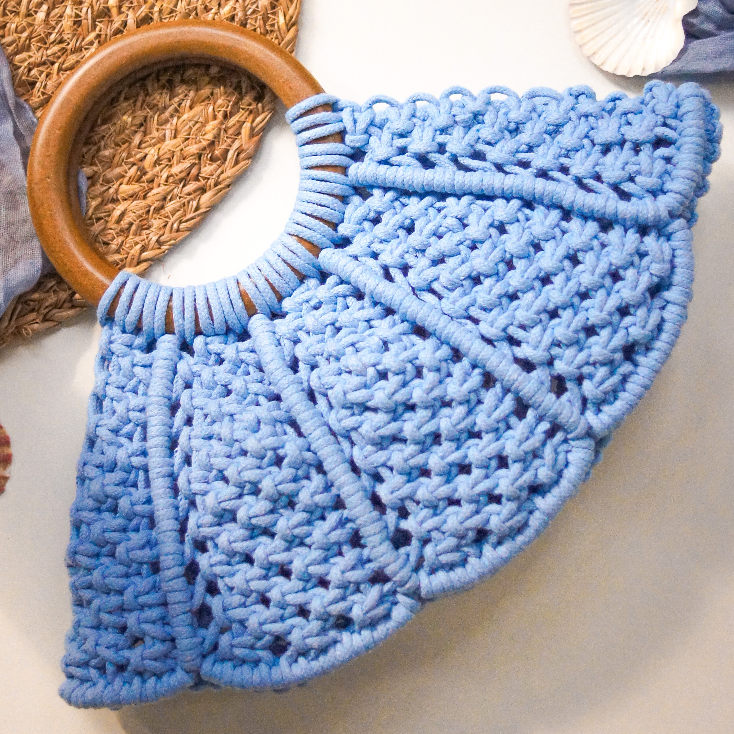 Macrame Seashell Bag Tutorial thumbnail