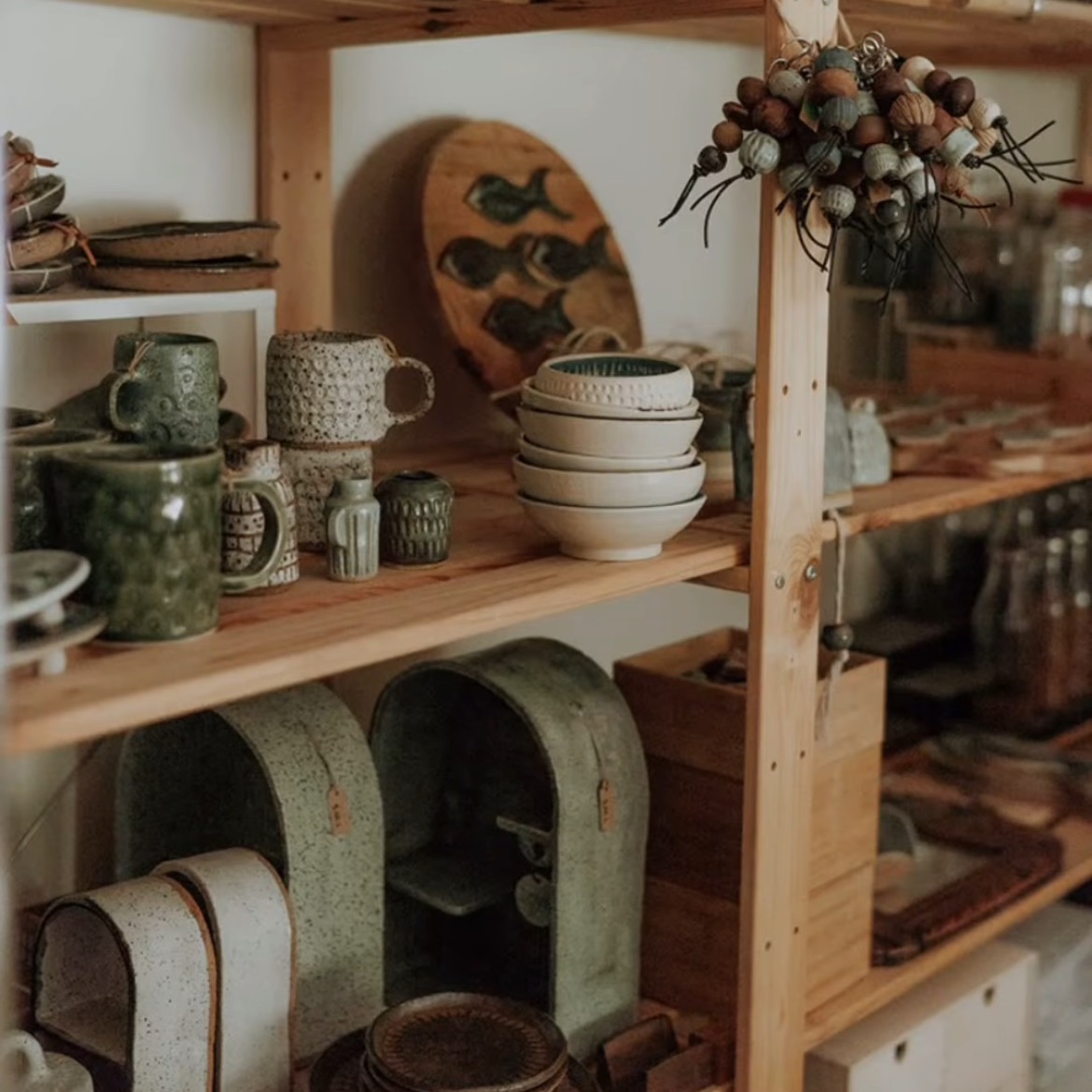 SHOP ONLINE thumbnail