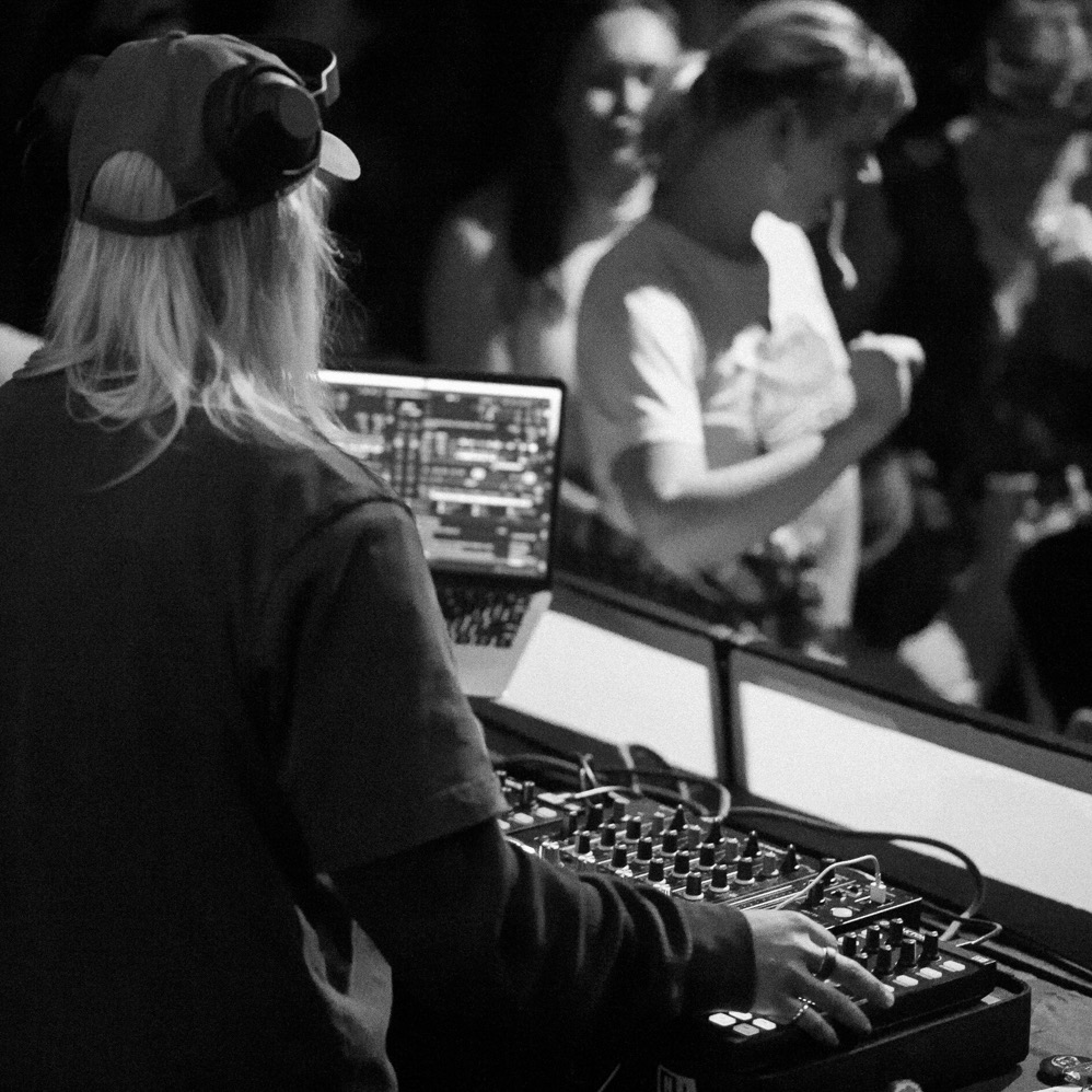 LHC SET @whiteowl thumbnail