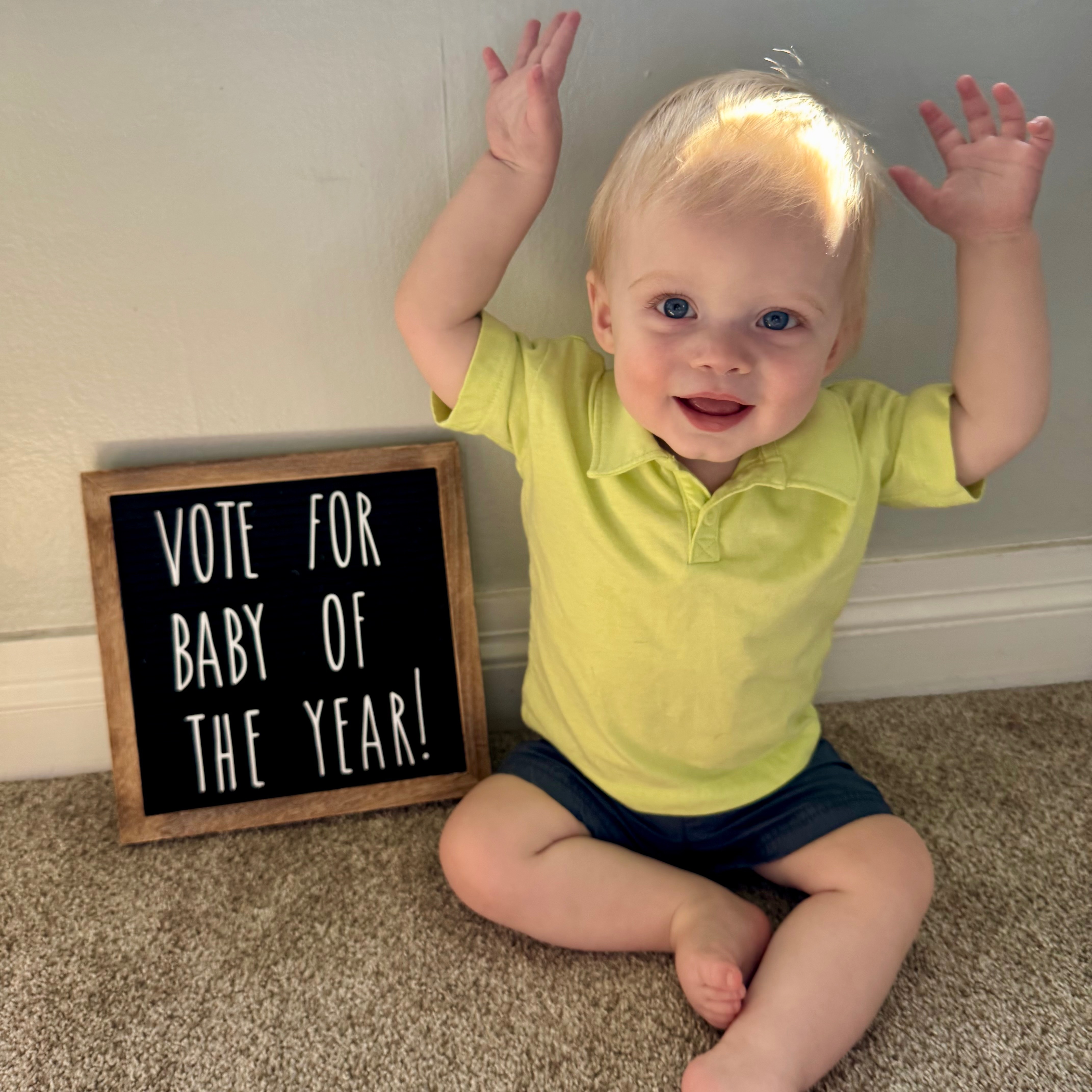 Vote for Baby of the Year! thumbnail