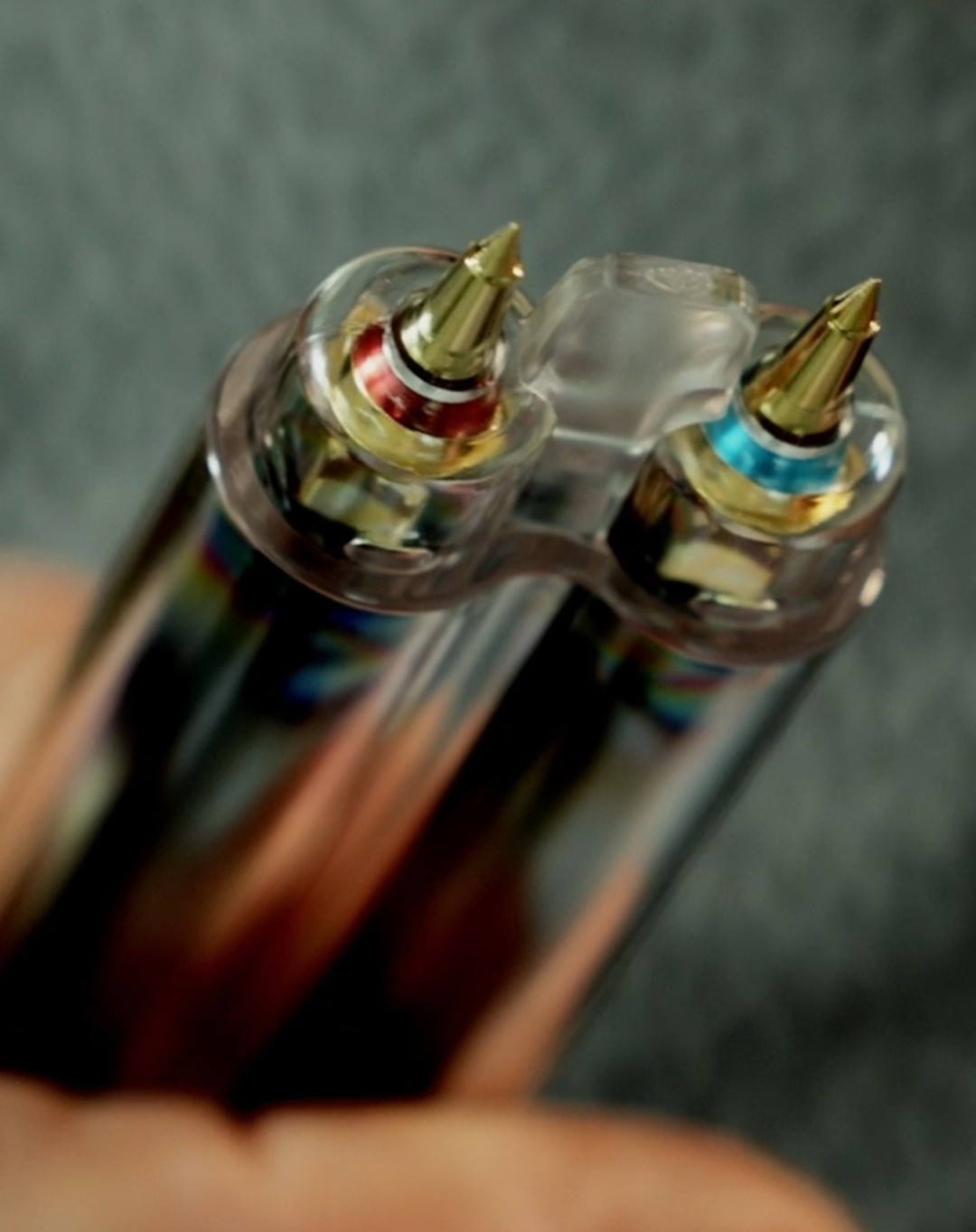 Gold-plated, hypoallergenic, and antimicrobial tips provide cleaner, safer relief. 

Gold is known for its resistance to