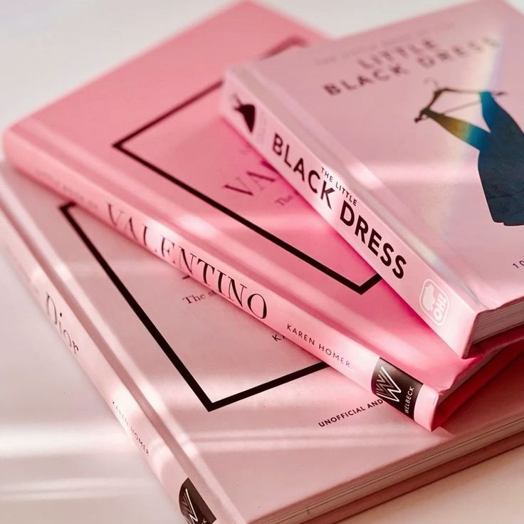 Myra Bloom thumbnail