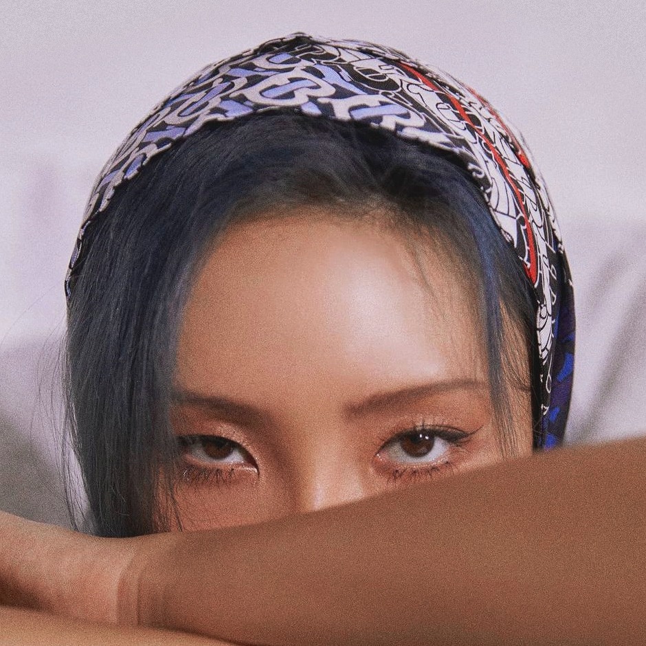 HWASA WALLPAPERS BY MOONBTEA thumbnail