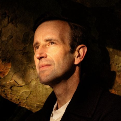 Robert Macfarlane interview - Sunday Independent thumbnail