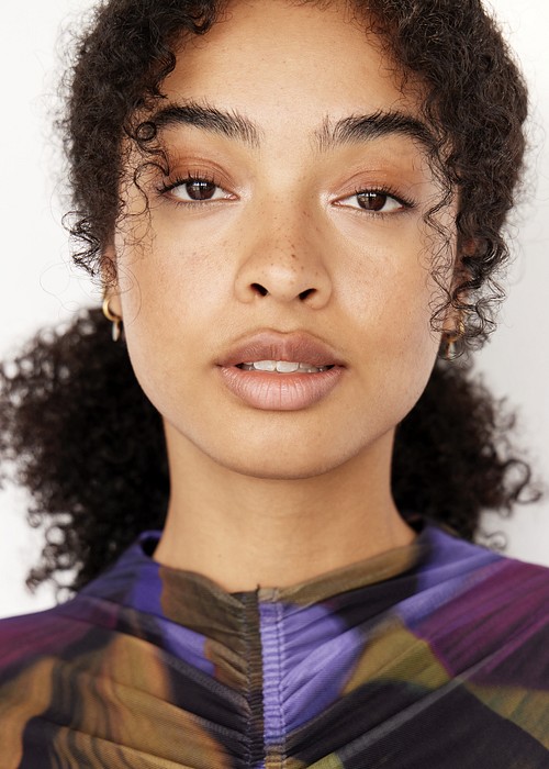 Sedcard | MGM Models thumbnail