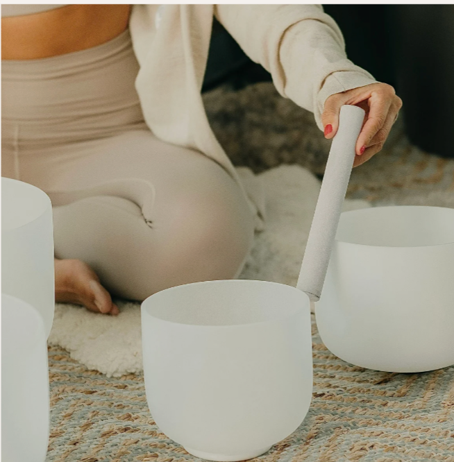 Breathwork & Sound - Nervensystem Reset in der Tiefe am 12.04.26 | Special mit Julia Barr & Sarah Asche thumbnail