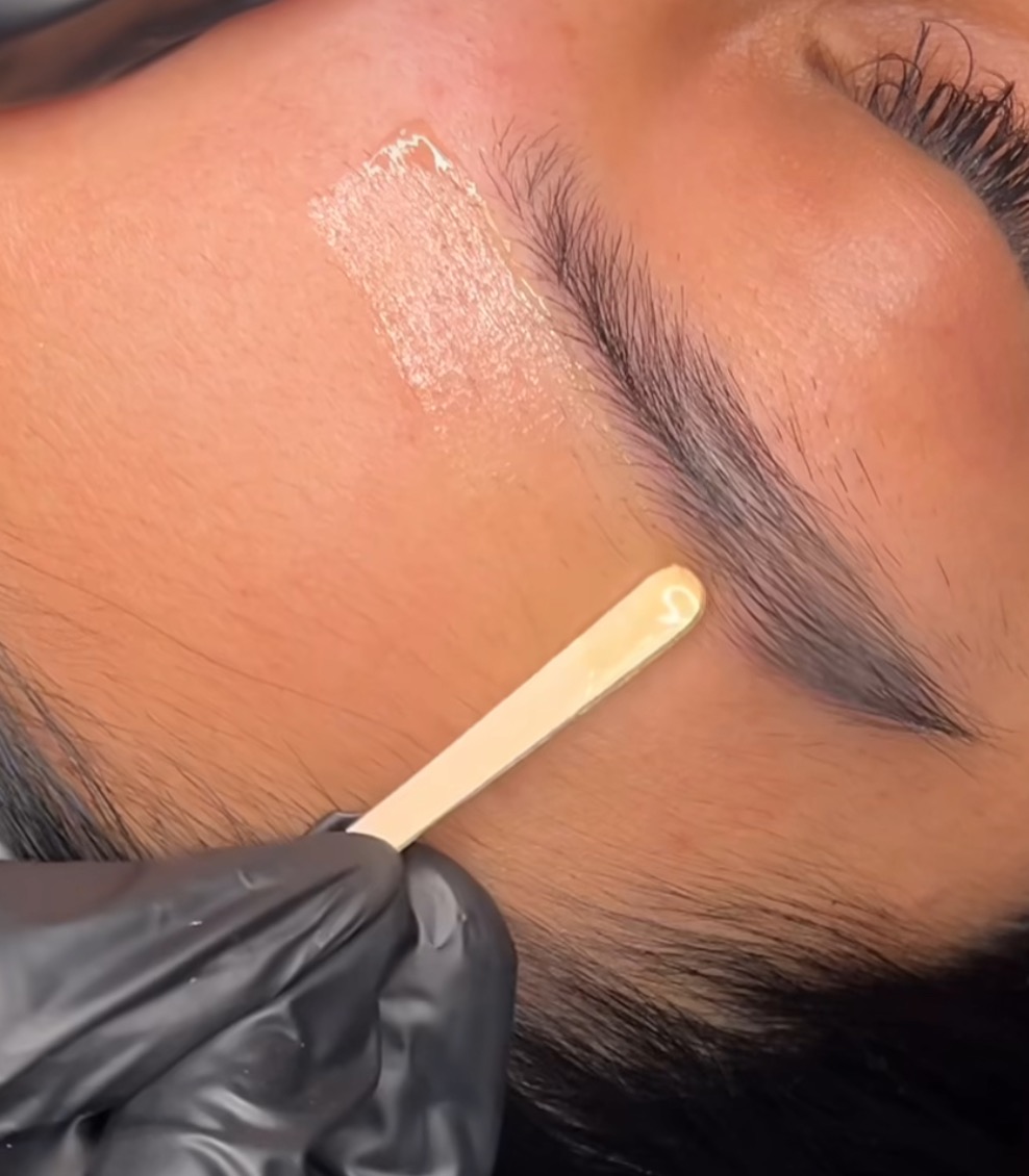 Waxing  thumbnail