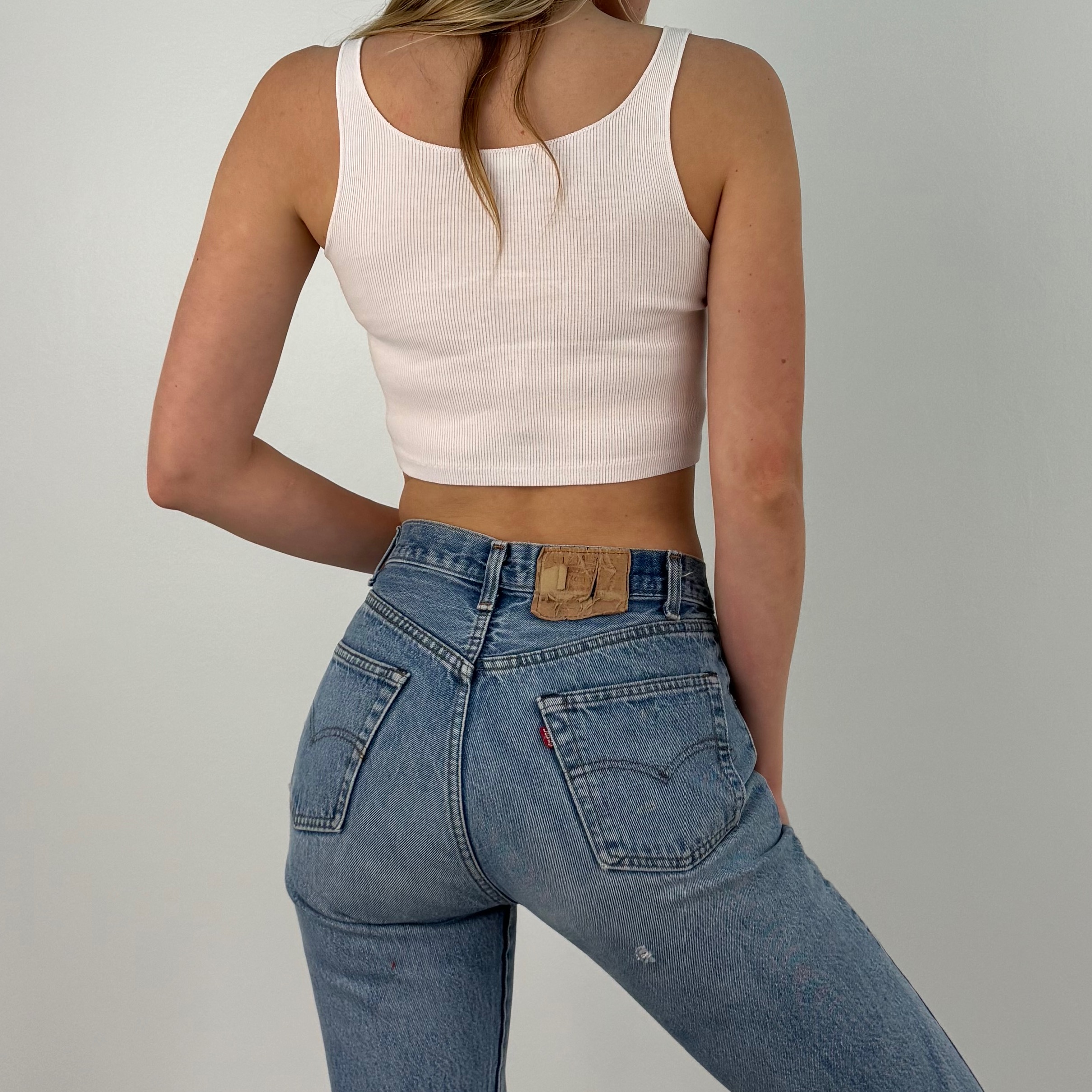 Depop - vintage levis, leather, & slip dresses thumbnail