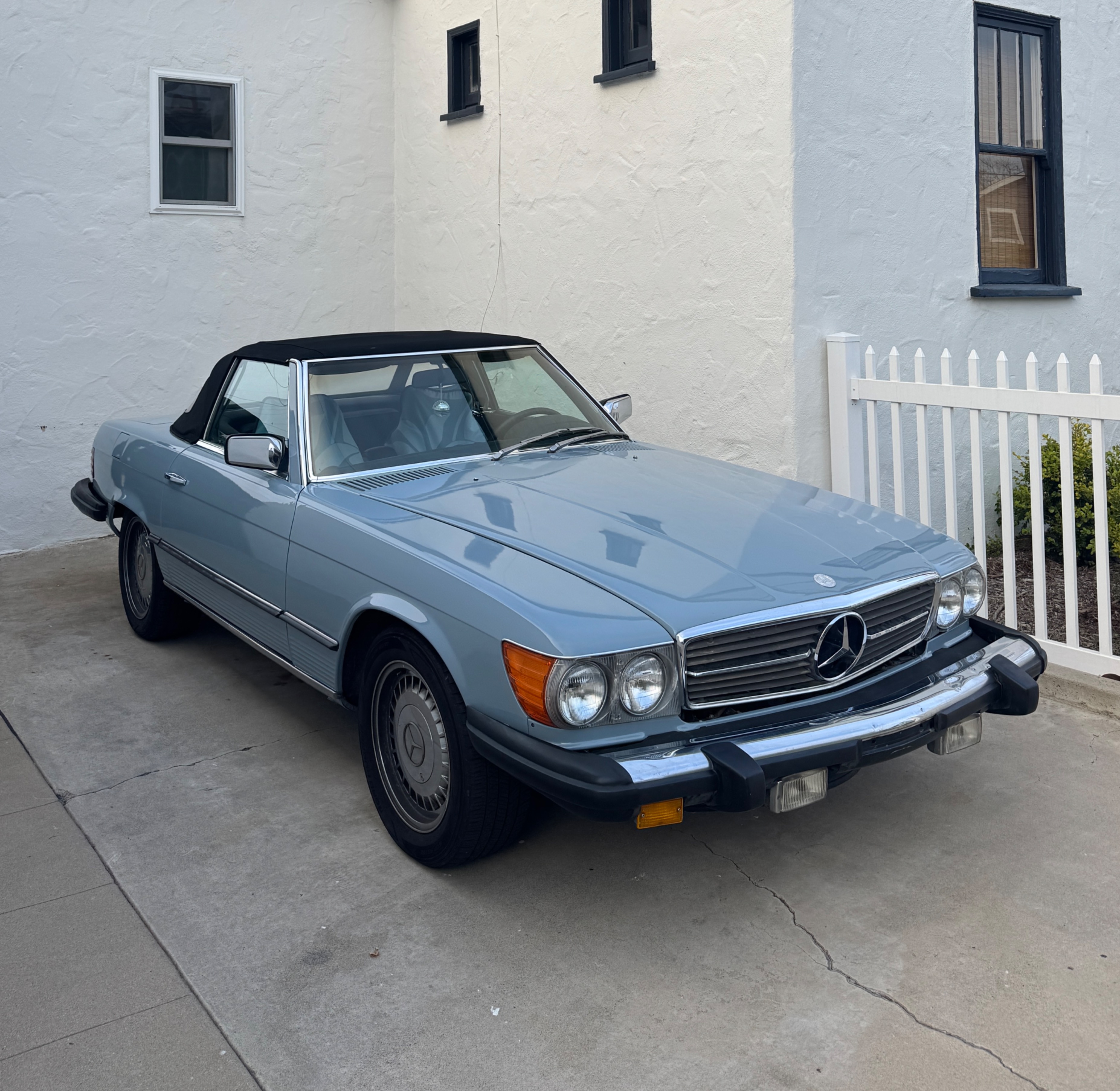 Rent my Mercedes thumbnail
