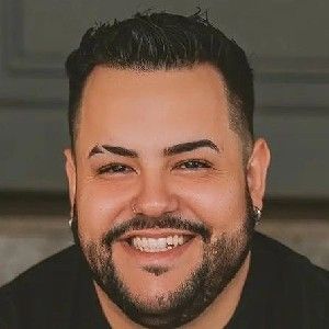 BioSite profile picture for @roger